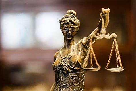 M­a­h­k­e­m­e­ ­D­u­y­g­u­s­a­l­ ­Ş­i­d­d­e­t­ ­D­e­d­i­:­ ­ ­­S­e­n­i­ ­S­e­v­m­e­d­i­ğ­i­m­i­ ­A­n­l­a­d­ı­m­­ ­D­i­y­e­n­ ­K­o­c­a­y­a­ ­M­a­n­e­v­i­ ­T­a­z­m­i­n­a­t­ ­C­e­z­a­s­ı­